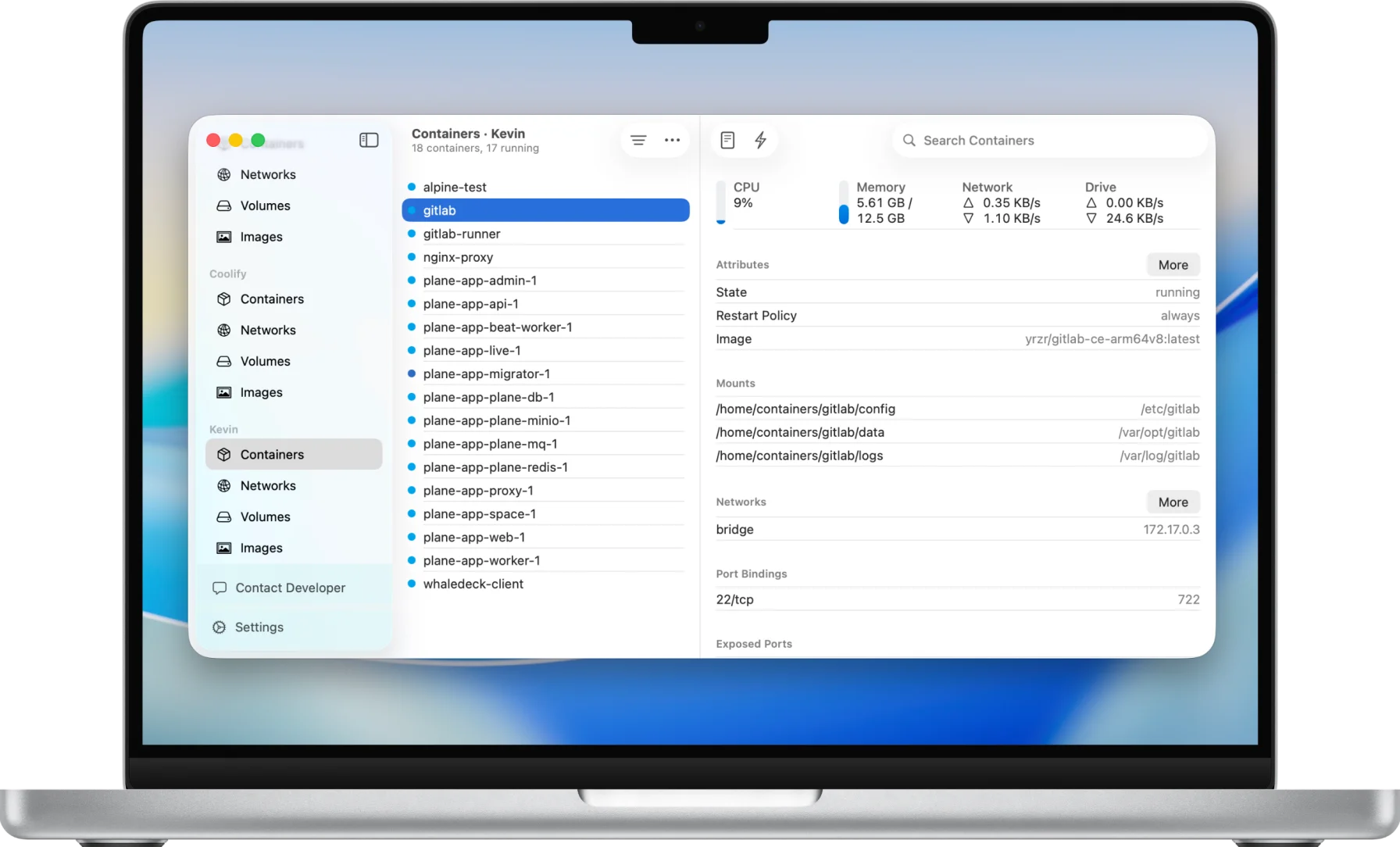 WhaleDeck containers tab on Mac showing running Docker containers with resource usage statistics